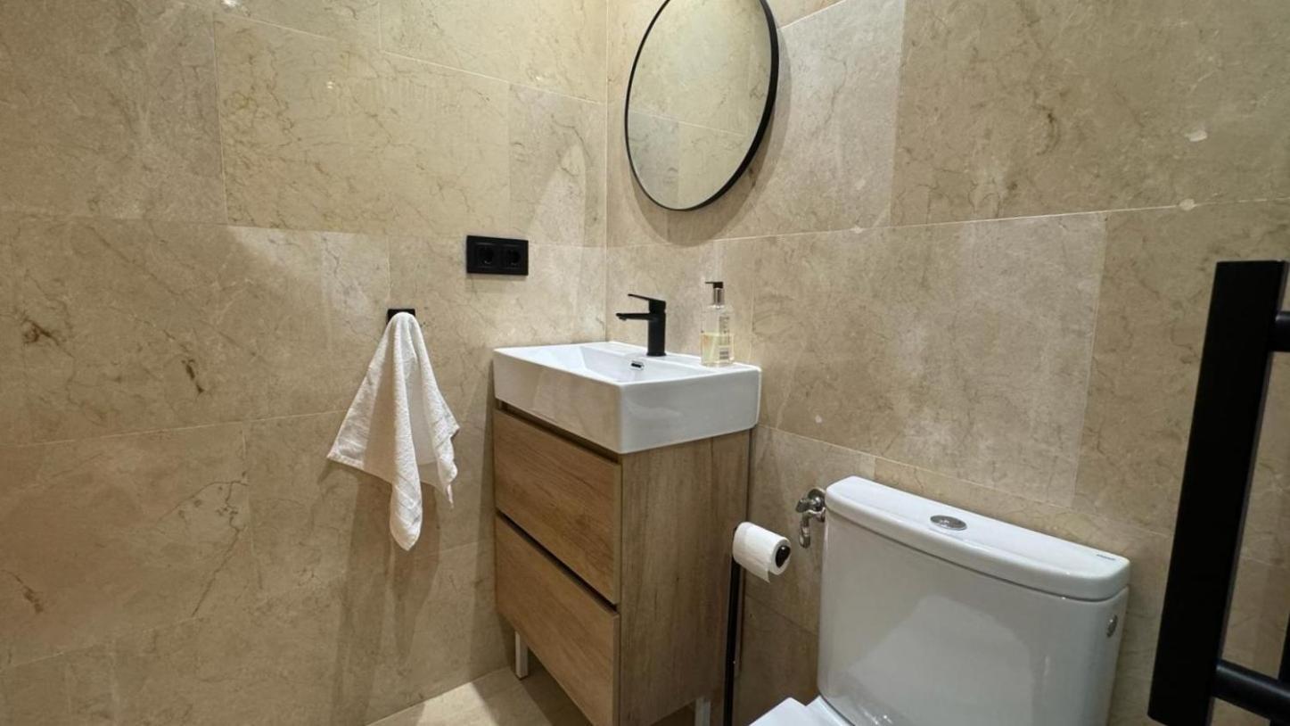 Room Pinar - Apartamento Con Todas Las Comodidades Madrid Exterior photo